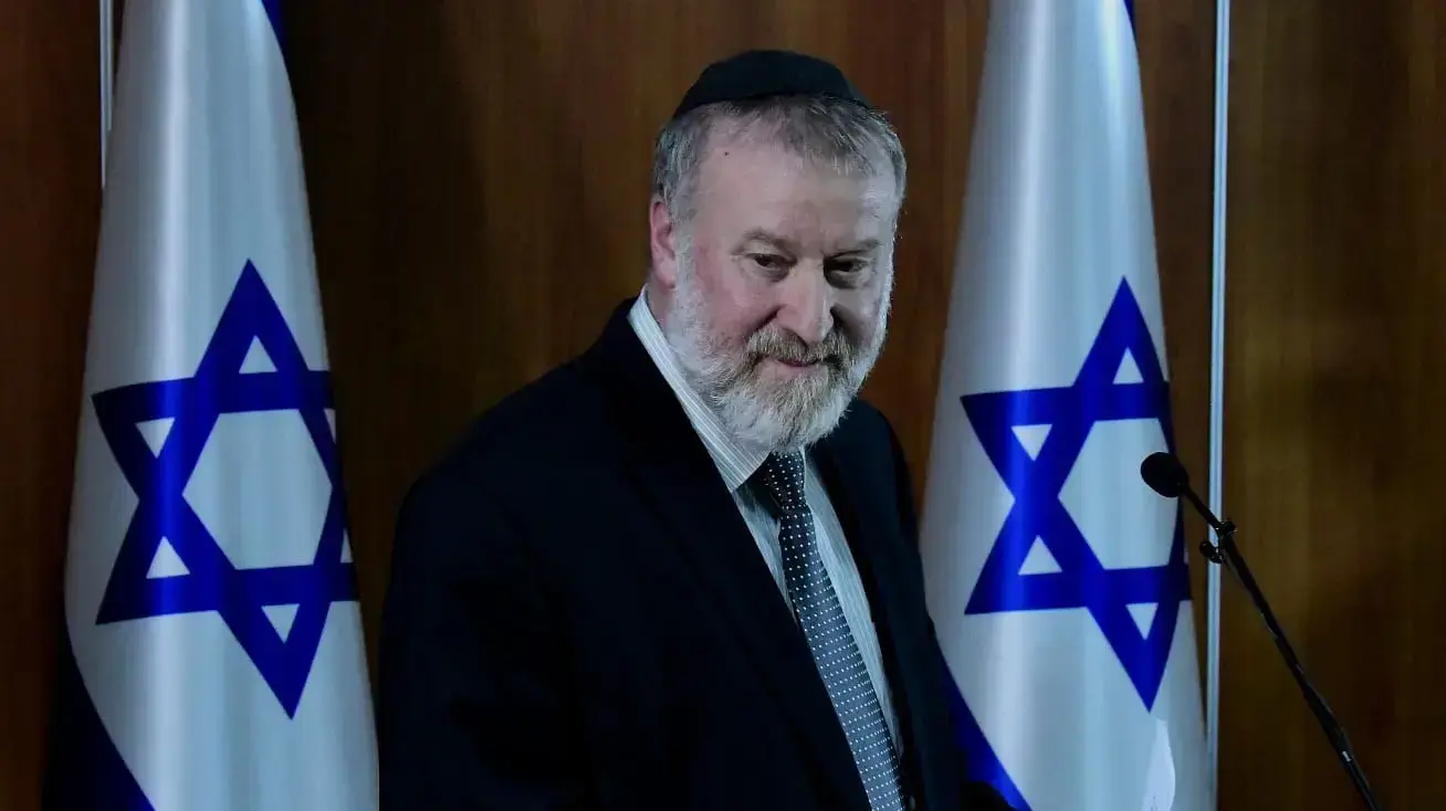 היועץ המשפטי לממשלה אביחי מנדלבליט מודיע על כתב אישום נגד ראש הממשלה בנימין נתניהו היועץ המשפטי לממשלה אביחי מנדלבליט מודיע על כתב אישום נגד ראש הממשלה בנימין נתניהו