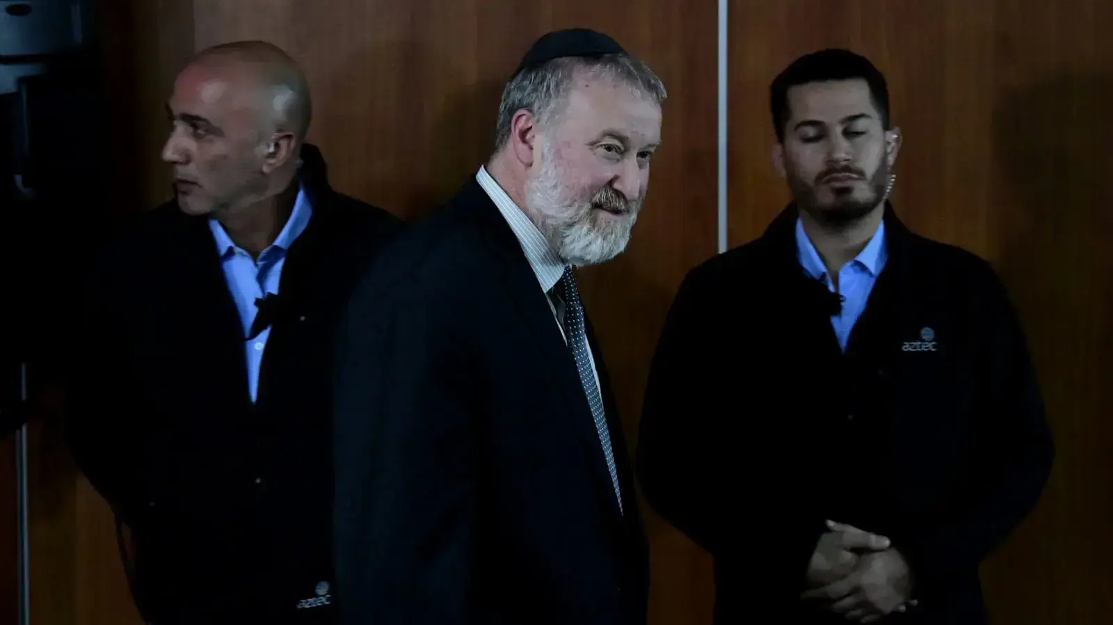היועץ המשפטי לממשלה אביחי מנדלבליט מודיע על כתב אישום נגד ראש הממשלה בנימין נתניהו היועץ המשפטי לממשלה אביחי מנדלבליט מודיע על כתב אישום נגד ראש הממשלה בנימין נתניהו