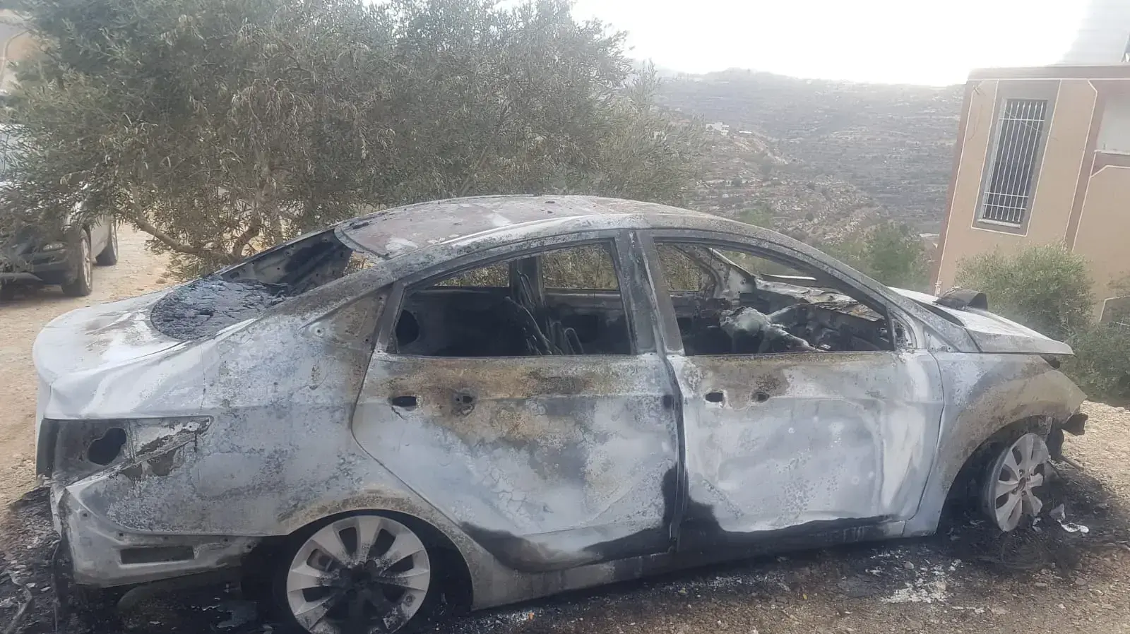 תג מחיר:כתובות מחאה ומכוניות הוצתו בקבלאן, מג'דל בני פאדל, כפר אדיק ובית דג'ן,22 בנובמבר 2019 תג מחיר:כתובות מחאה ומכוניות הוצתו בקבלאן, מג'דל בני פאדל, כפר אדיק ובית דג'ן,22 בנובמבר 2019