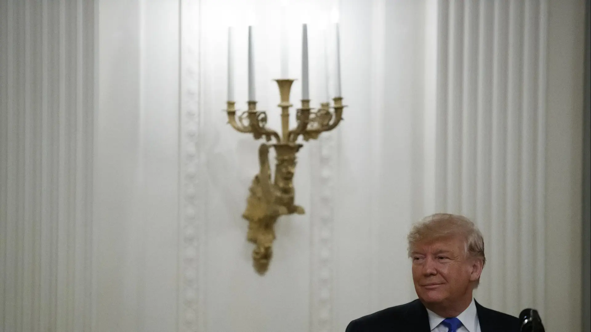 נשיא ארה"ב דונלד טראמפ באירוע בבית הלבן, 21 בנובמבר 2019 נשיא ארה"ב דונלד טראמפ באירוע בבית הלבן, 21 בנובמבר 2019