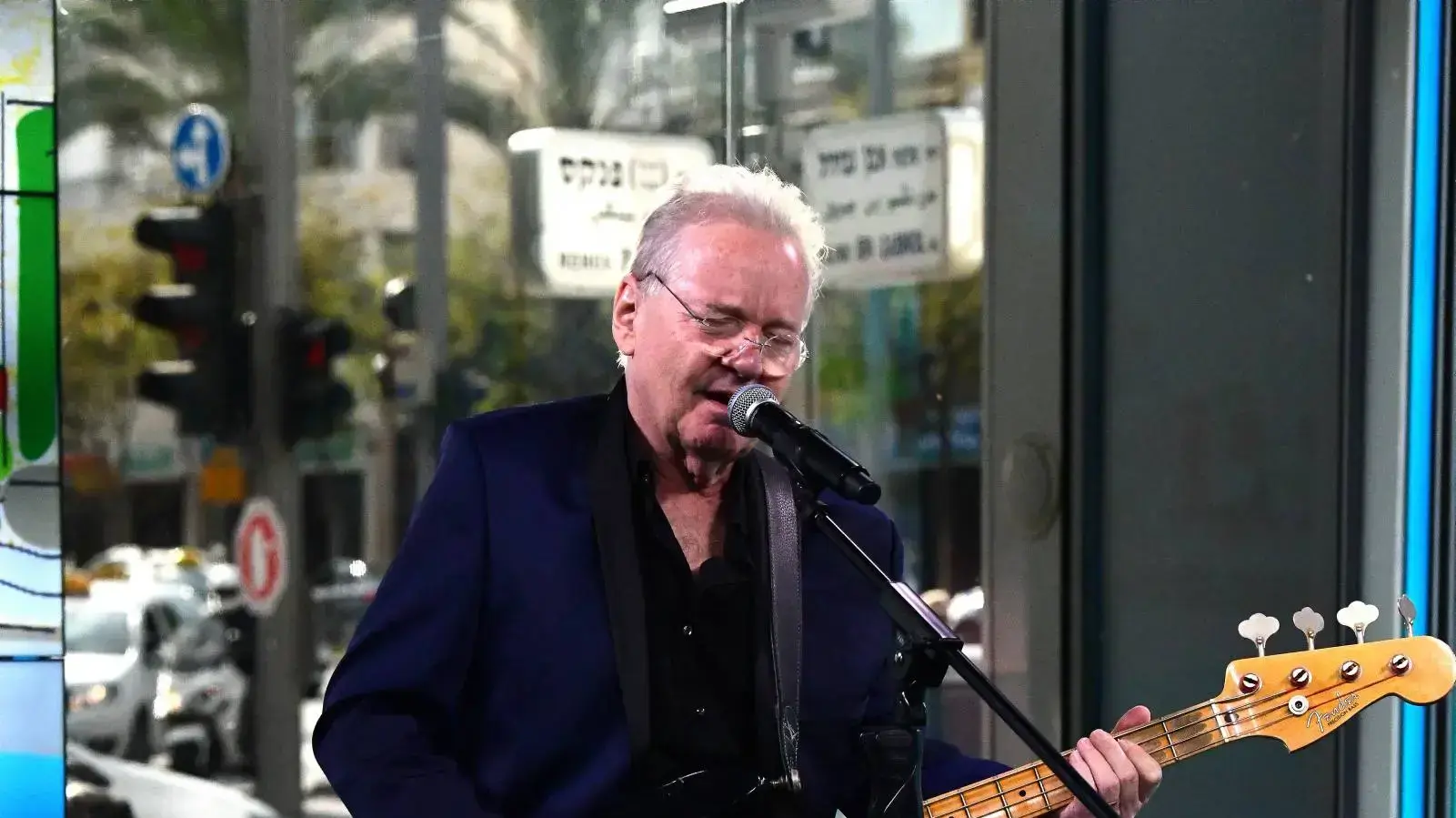 אלון אולארצ'יק באולפן וואלה! NEWS אלון אולארצ'יק באולפן וואלה! NEWS
