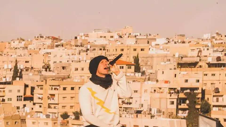 להקת קולדפליי מופיעה בעמאן בירת ירדן להקת קולדפליי מופיעה בעמאן בירת ירדן