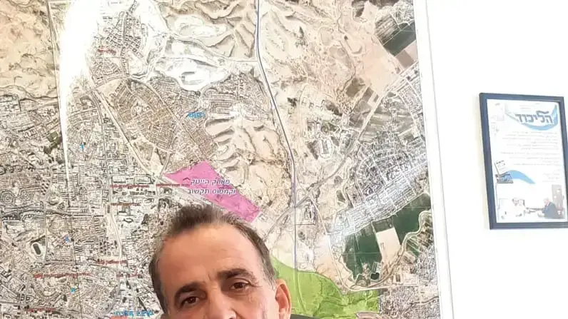 כתבת צבע תומכי ליכוד בבאר שבע- שמעון בוקר, סגן ראש עיריית באר שבע, חבר סיעת ליכוד כתבת צבע תומכי ליכוד בבאר שבע- שמעון בוקר, סגן ראש עיריית באר שבע, חבר סיעת ליכוד