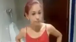 גנבה 8 ג'ינסים מחנות גנבה 8 ג'ינסים מחנות