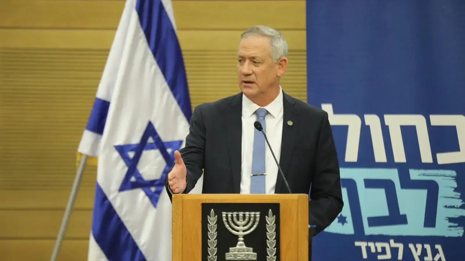 יו"ר כחול לבן, בני גנץ בישיבת סיעת הליכוד בכנסת 25 בנובמבר 2019 יו"ר כחול לבן, בני גנץ בישיבת סיעת הליכוד בכנסת 25 בנובמבר 2019