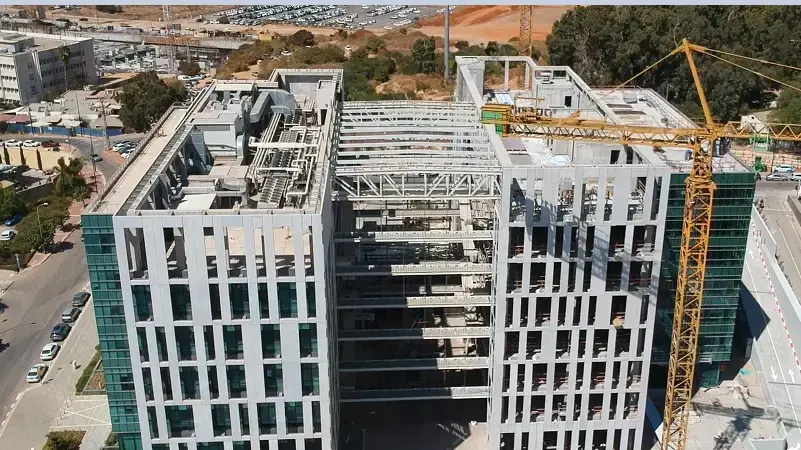 אתר בנייה של בניין חברת סטרטסיס על ידי קבוצת ינושבסקי, פארק המדע, רחובות אתר בנייה של בניין חברת סטרטסיס על ידי קבוצת ינושבסקי, פארק המדע, רחובות
