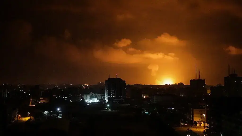 תיעוד מתקיפת צה"ל בדרום רצועת עזה. 27 בנובמבר 2019. תיעוד מתקיפת צה"ל בדרום רצועת עזה. 27 בנובמבר 2019.