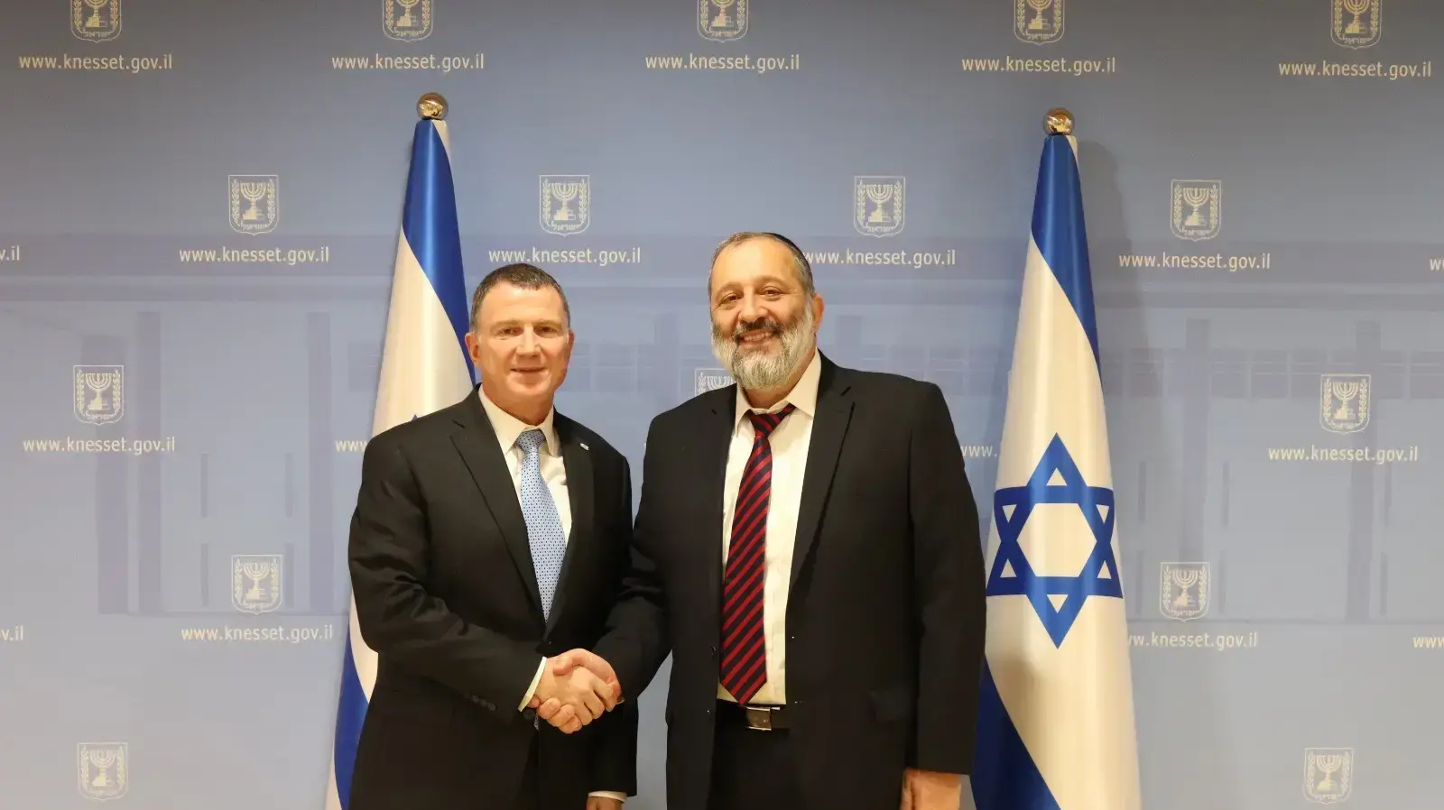 יו"ר הכנסת יולי אדלשטיין נפגש) עם יו"ר ש"ס שר הפנים אריה דרעי בכנסת,28 בנובמבר 2011 יו"ר הכנסת יולי אדלשטיין נפגש) עם יו"ר ש"ס שר הפנים אריה דרעי בכנסת,28 בנובמבר 2011