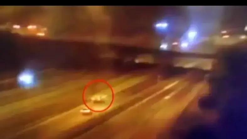 תיעוד: צעיר בן 28 מצפון הארץ נסע בכביש 6 לדרום במהירות של 120 קמ"ש, 
כשלפתע גילה שהוא לא מצליח להאט את הרכב משום שהבלמים לא מגיבים