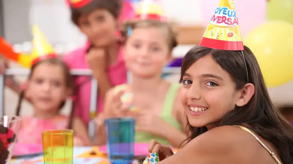 מסיבת יום הולדת מסיבת יום הולדת