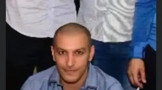 סמארה סמארה, בעל חנות שווארמה בטירה שנורה למוות ע"י אלמוני, 4 בדצמבר 2019 סמארה סמארה, בעל חנות שווארמה בטירה שנורה למוות ע"י אלמוני, 4 בדצמבר 2019