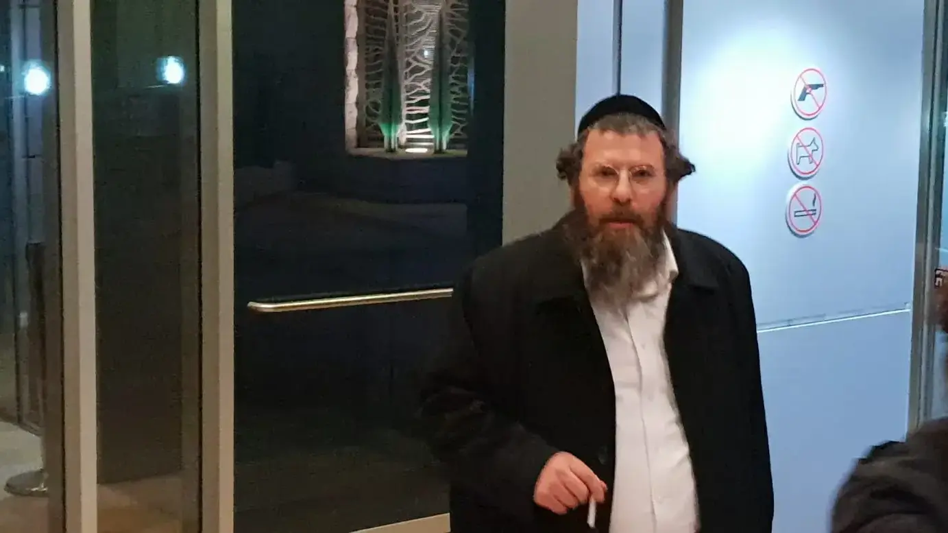 שמואל פיורץ- חשוד מרכזי בפרשת הסחר בבני אדם וגניבת תינוק לאימוץ