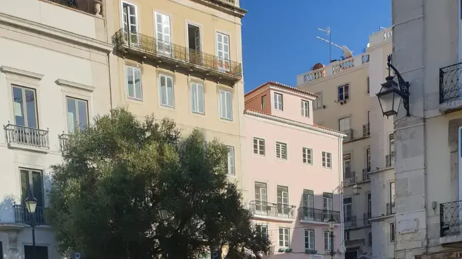 ראש הממשלה, בנימין נתניהו ורעייתו שרה בכיכר רוזיו בליסבון, פורטוגל 5 בדצמבר 2019 ראש הממשלה, בנימין נתניהו ורעייתו שרה בכיכר רוזיו בליסבון, פורטוגל 5 בדצמבר 2019