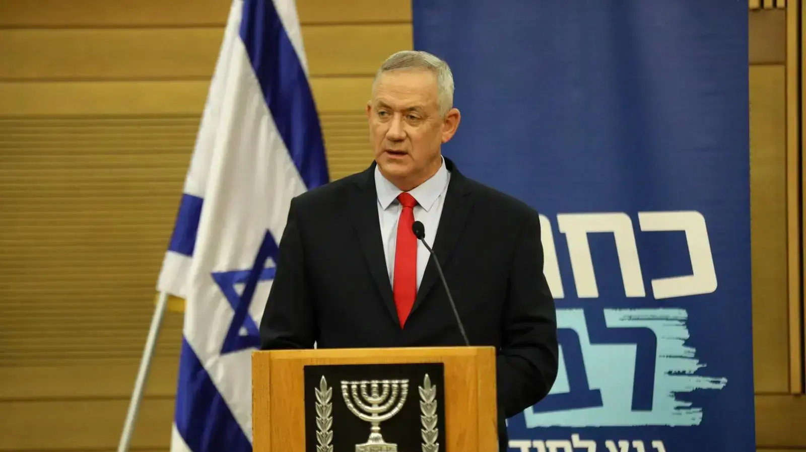 בני גנץ בישיבת סיעת כחול לבן, הכנסת, 9 בדצמבר 2019 בני גנץ בישיבת סיעת כחול לבן, הכנסת, 9 בדצמבר 2019