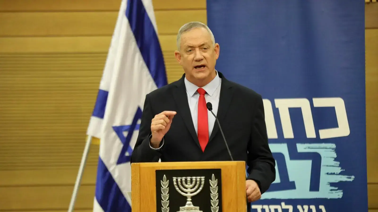 בני גנץ בישיבת סיעת כחול לבן, הכנסת, 9 בדצמבר 2019 בני גנץ בישיבת סיעת כחול לבן, הכנסת, 9 בדצמבר 2019
