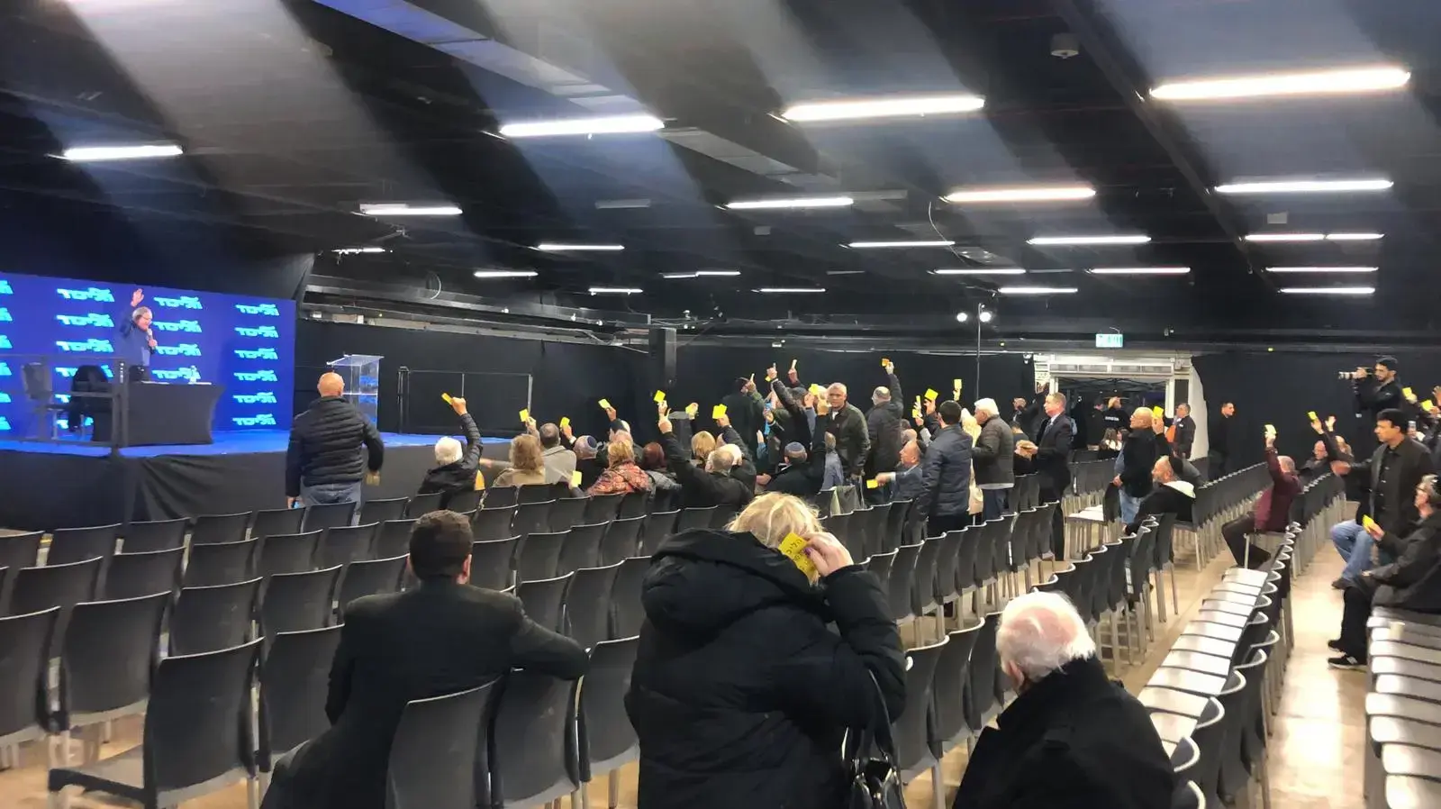 ההצבעה על אישור הפריימריז לראשות הליכוד במרכז המפלגה, 12 בדצמבר 2019 ההצבעה על אישור הפריימריז לראשות הליכוד במרכז המפלגה, 12 בדצמבר 2019