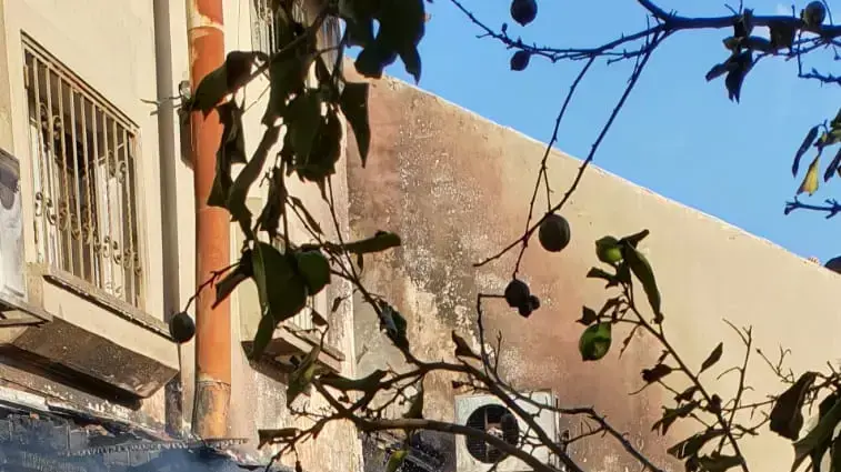 שריפה בבית ברמלה. בן 50 נלכד בדירה ומת. 14 בדצמבר 2019 שריפה בבית ברמלה. בן 50 נלכד בדירה ומת. 14 בדצמבר 2019