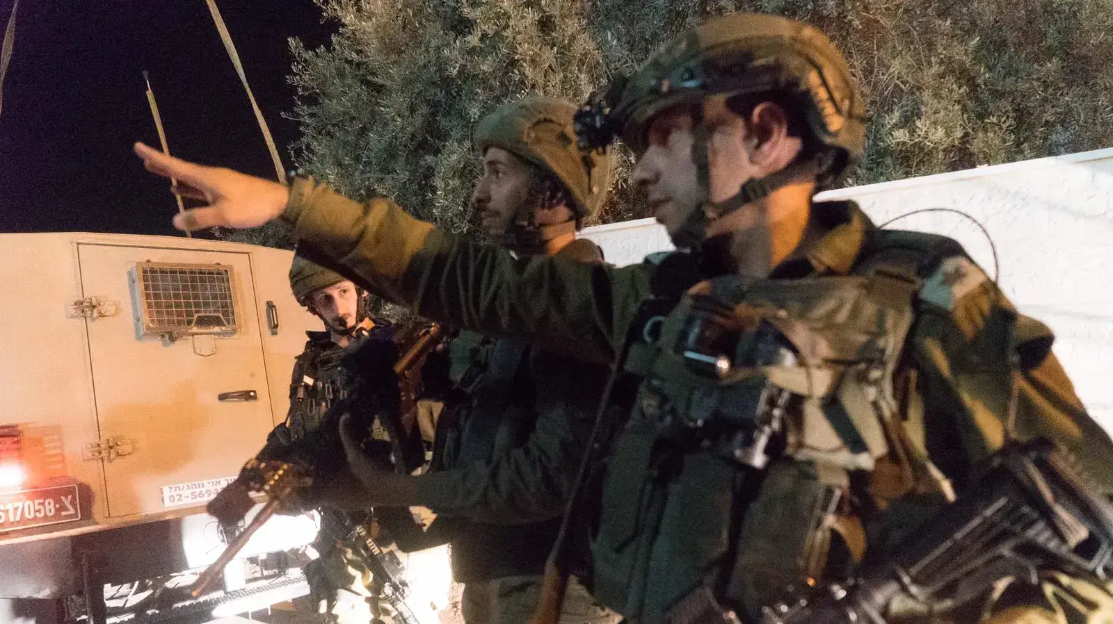 בתום פעילות מודיעינית ומבצעית משותפת של צה"ל, שב"כ, משטרה ומג"ב, נעצרה חוליית המחבלים החשודים בביצוע הפיגוע ביום 23 באוגוסט 2019 במעיין דני, סמוך ליישוב דולב, בו נרצחה הנערה רנה שנרב ז"ל ונפצעו אביה ואחיה, איתן ודביר שנרב. בתום פעילות מודיעינית ומבצעית משותפת של צה"ל, שב"כ, משטרה ומג"ב, נעצרה חוליית המחבלים החשודים בביצוע הפיגוע ביום 23 באוגוסט 2019 במעיין דני, סמוך ליישוב דולב, בו נרצחה הנערה רנה שנרב ז"ל ונפצעו אביה ואחיה, איתן ודביר שנרב.