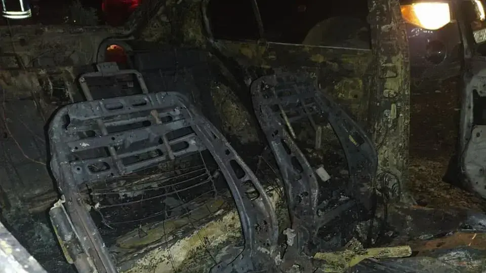 כלי רכב שהוצתו בכפר פרעתא בשומרון. 20 בדצמבר 2019. כלי רכב שהוצתו בכפר פרעתא בשומרון. 20 בדצמבר 2019.