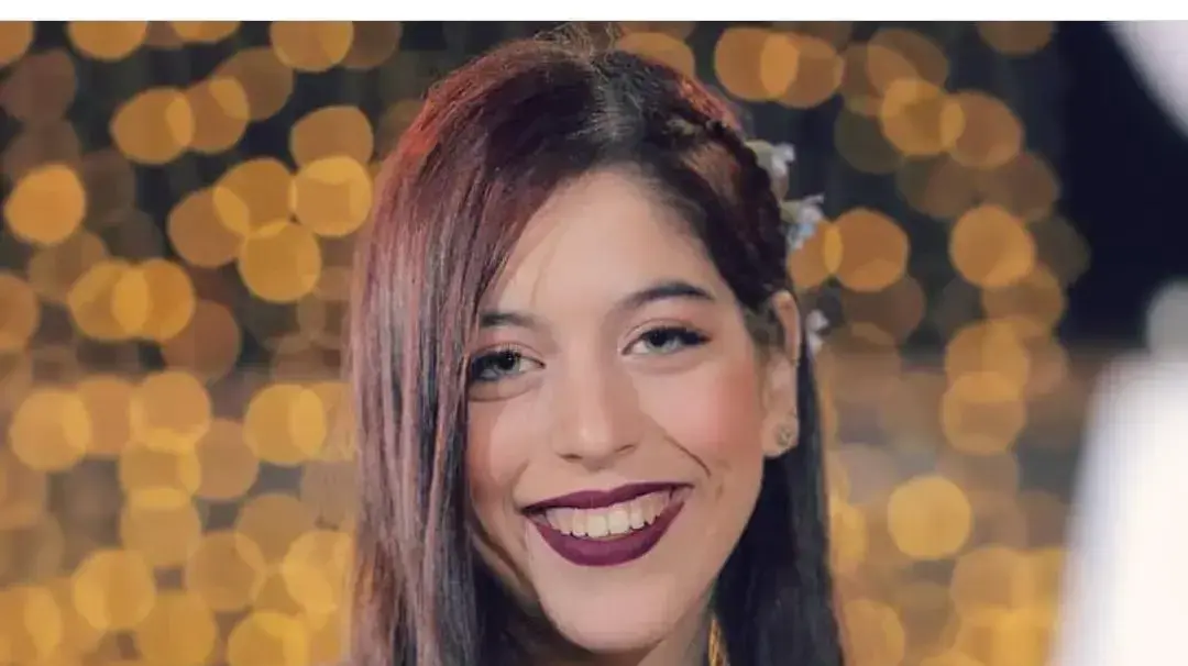 אלינור לפני המחלה אלינור לפני המחלה