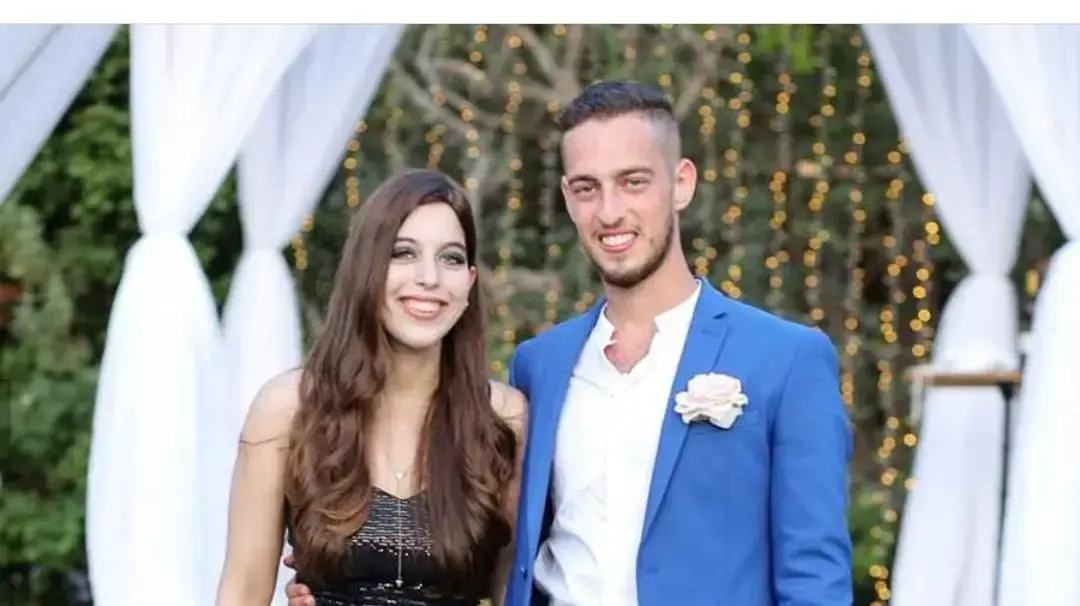 אלינור עם הפאה בחתונת האח אלינור עם הפאה בחתונת האח