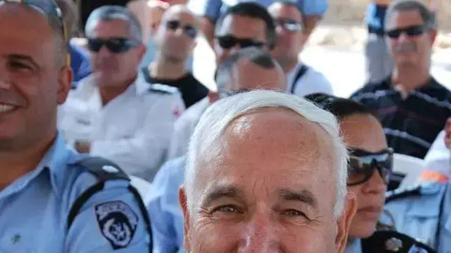 מנו ברק מנו ברק