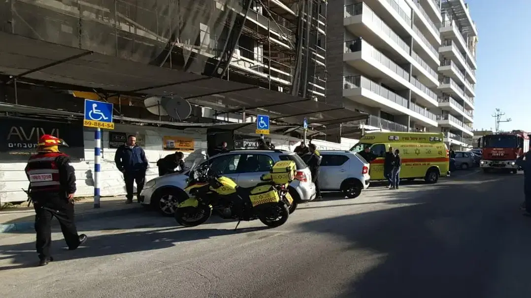 אתר הבניה בה קרסה מעלית באשדוד 24 בדצמבר 2019 אתר הבניה בה קרסה מעלית באשדוד 24 בדצמבר 2019