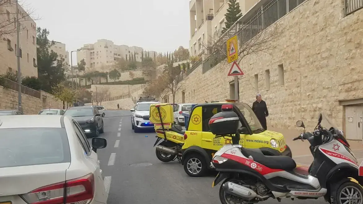דיווח על אדם פצוע קשה בשכונת הר חומה בירושלים, 25 בדצמבר 2019
דיווח על אדם פצוע קשה בשכונת הר חומה בירושלים, 25 בדצמבר 2019