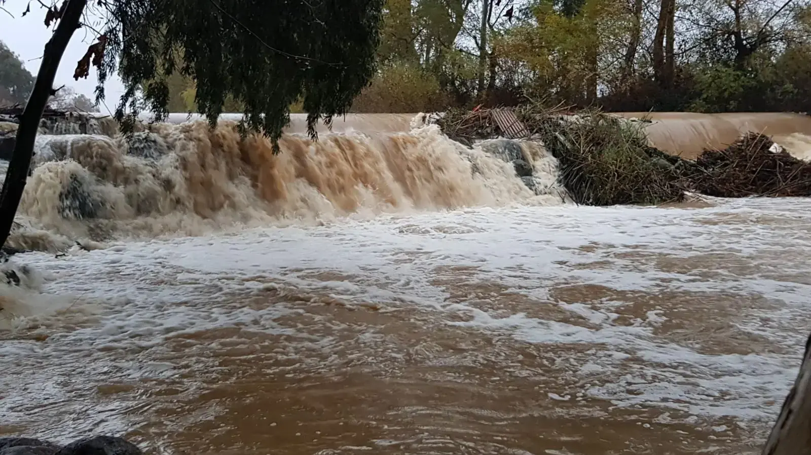 סכר בכפר בלום שוצף, 26 בדצמבר 2019 סכר בכפר בלום שוצף, 26 בדצמבר 2019