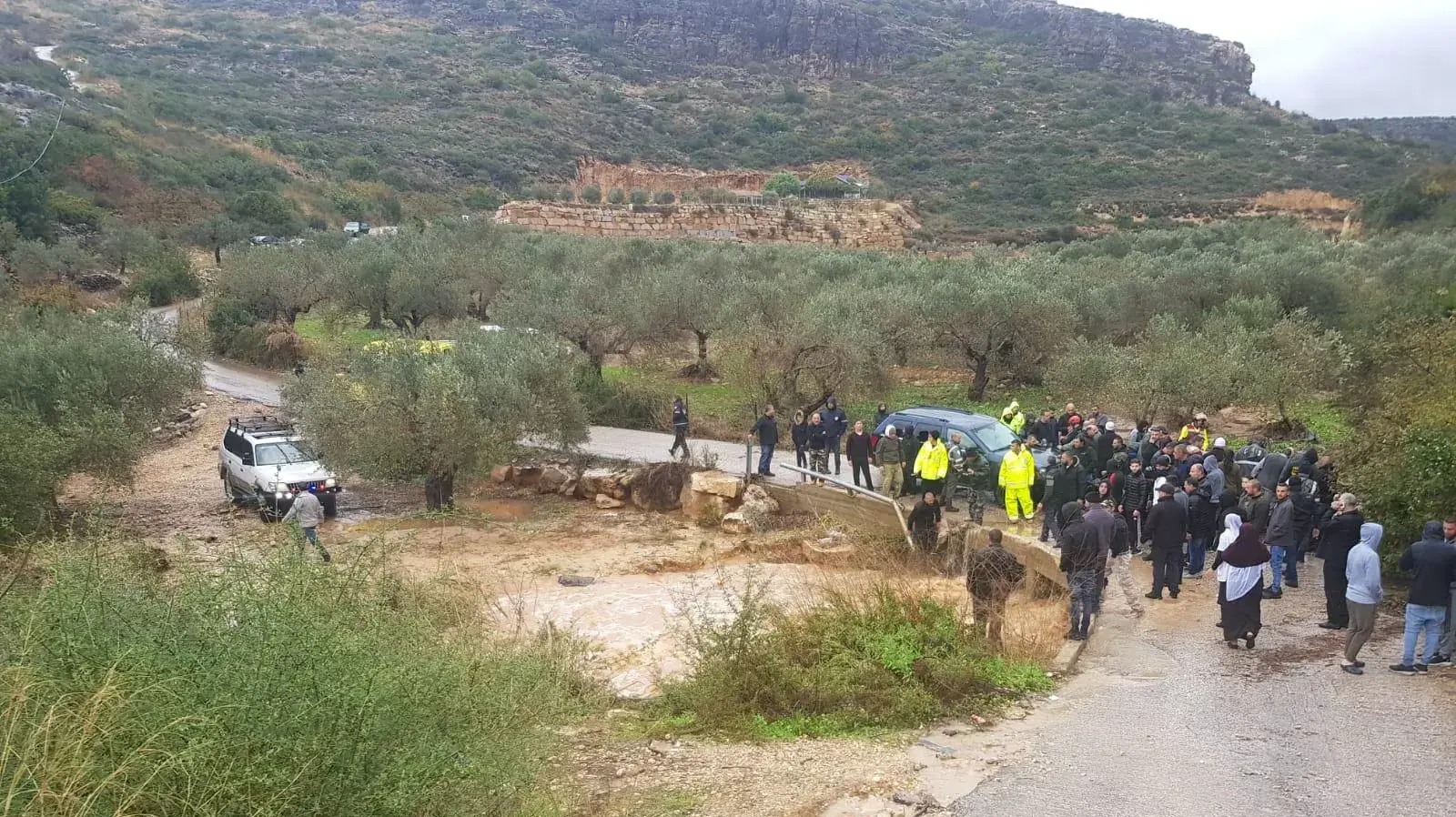 גבר ונער נסחפו בשיטפון בוואדי בצפון באזור ירכא, 26 בדצמבר 2019 גבר ונער נסחפו בשיטפון בוואדי בצפון באזור ירכא, 26 בדצמבר 2019