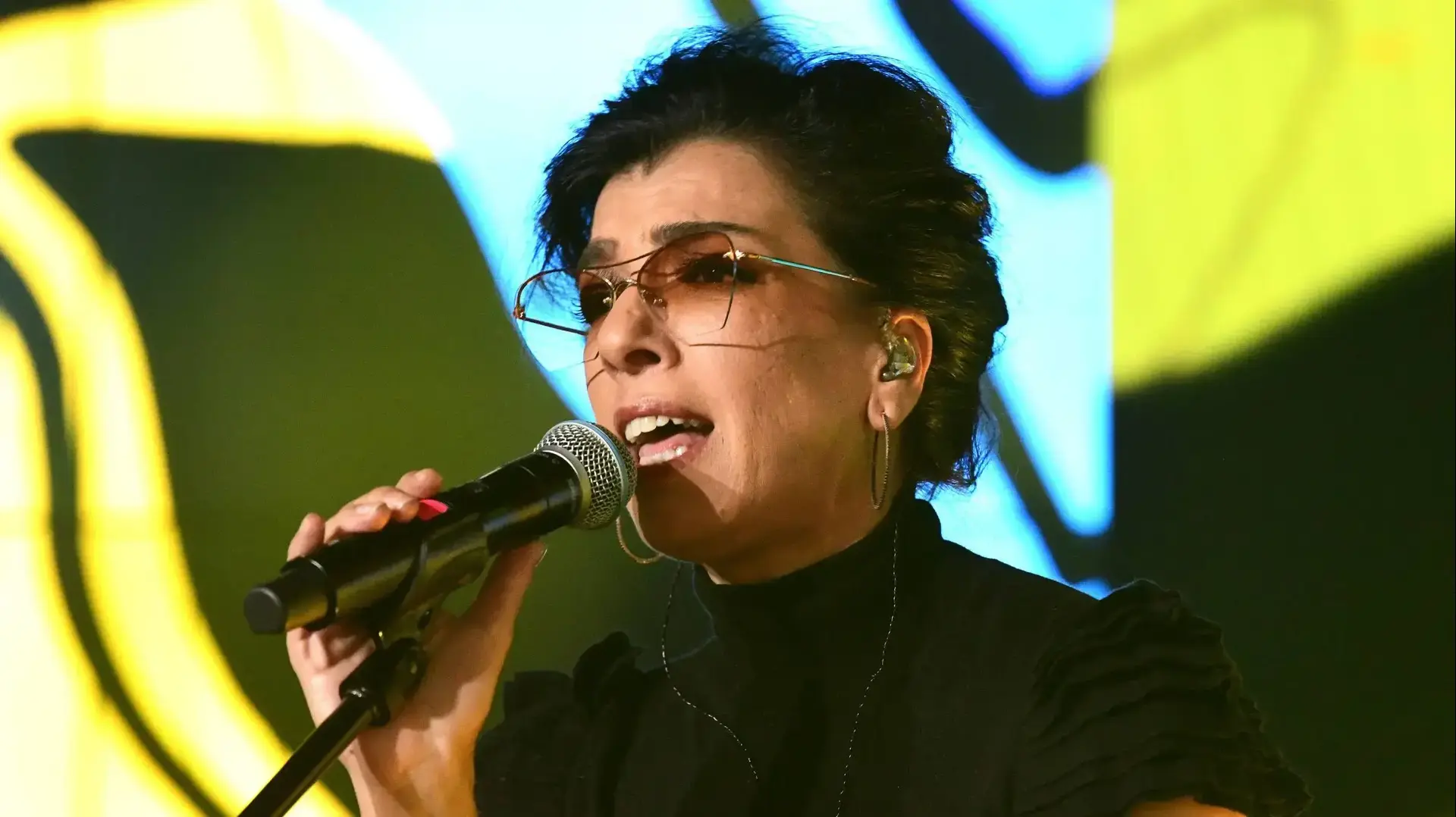 דיקלה בהופעה באולפן וואלה, 26.בדצמבר 2019 דיקלה בהופעה באולפן וואלה, 26.בדצמבר 2019