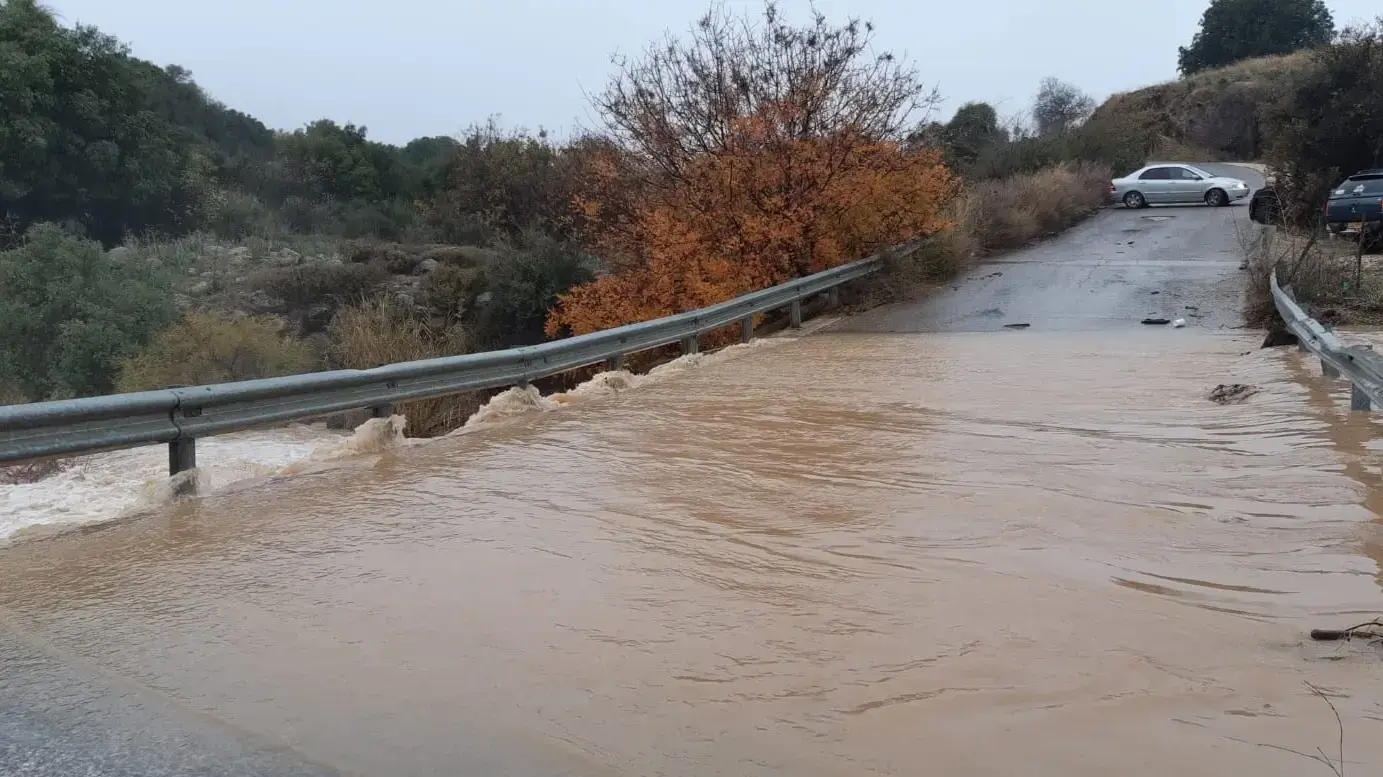 הגשר האירי ליד נחל סער, הצפות, 27 דצמבר 2019 הגשר האירי ליד נחל סער, הצפות, 27 דצמבר 2019