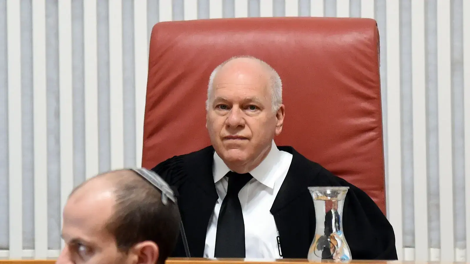 השופט עוזי פוגלמן בדיון בשאלה האם ראש הממשלה בנימין נתניהו יוכל להרכיב ממשלה תחת כתב אישום, בית המשפט העליון 31 בדצמבר 2019 השופט עוזי פוגלמן בדיון בשאלה האם ראש הממשלה בנימין נתניהו יוכל להרכיב ממשלה תחת כתב אישום, בית המשפט העליון 31 בדצמבר 2019