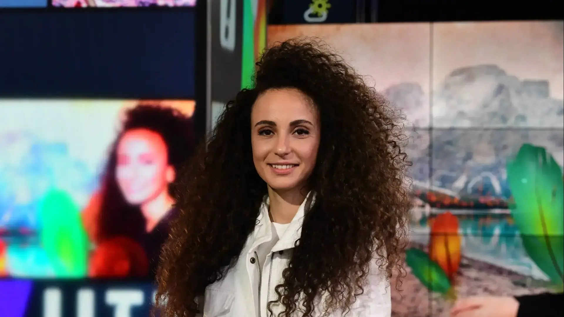 יובל דיין באולפן וואלה!NEWS דצמבר 2019 יובל דיין באולפן וואלה!NEWS דצמבר 2019