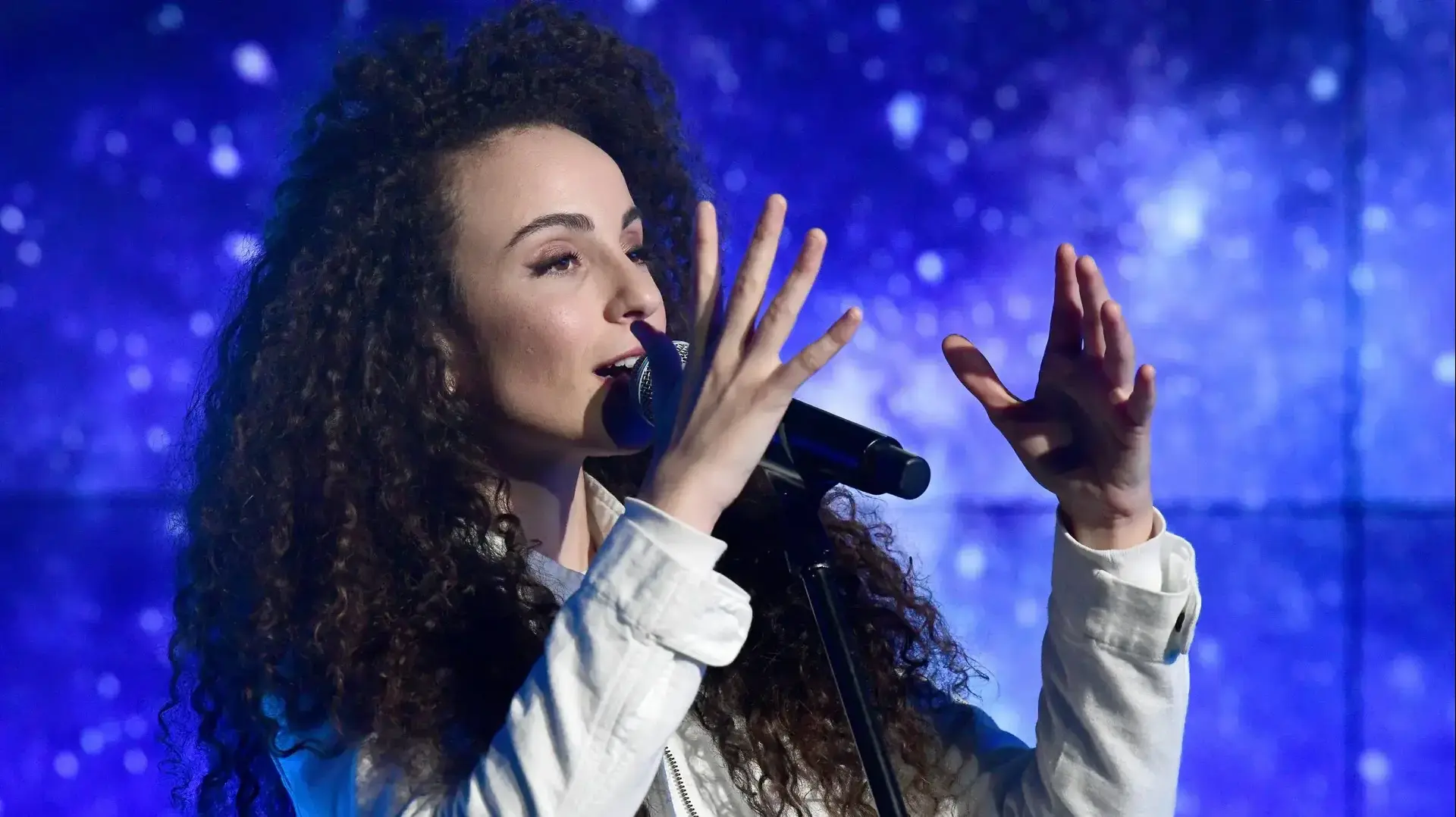 יובל דיין באולפן וואלה!NEWS דצמבר 2019 יובל דיין באולפן וואלה!NEWS דצמבר 2019