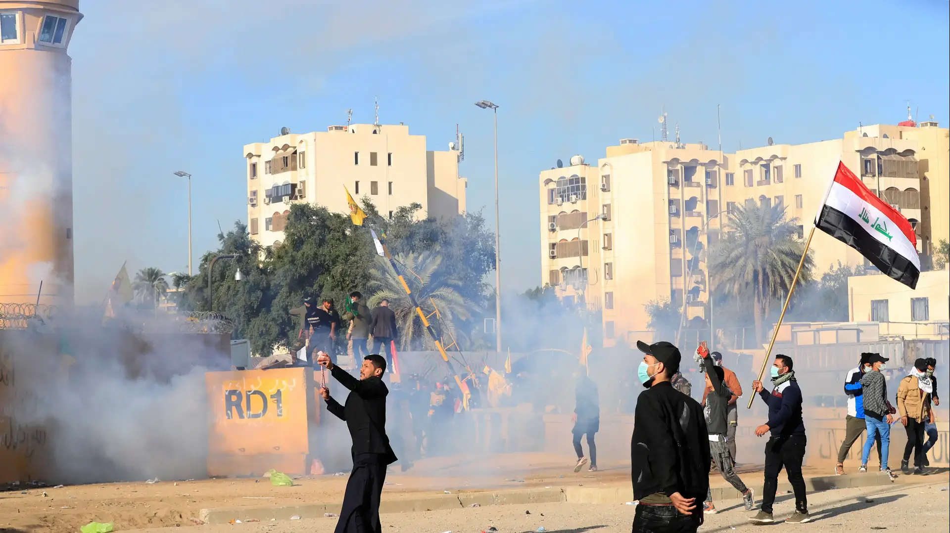 הפגנות מחוץ לשגרירות ארצות הברית בבגדד,עיראק
1 בינואר 2019