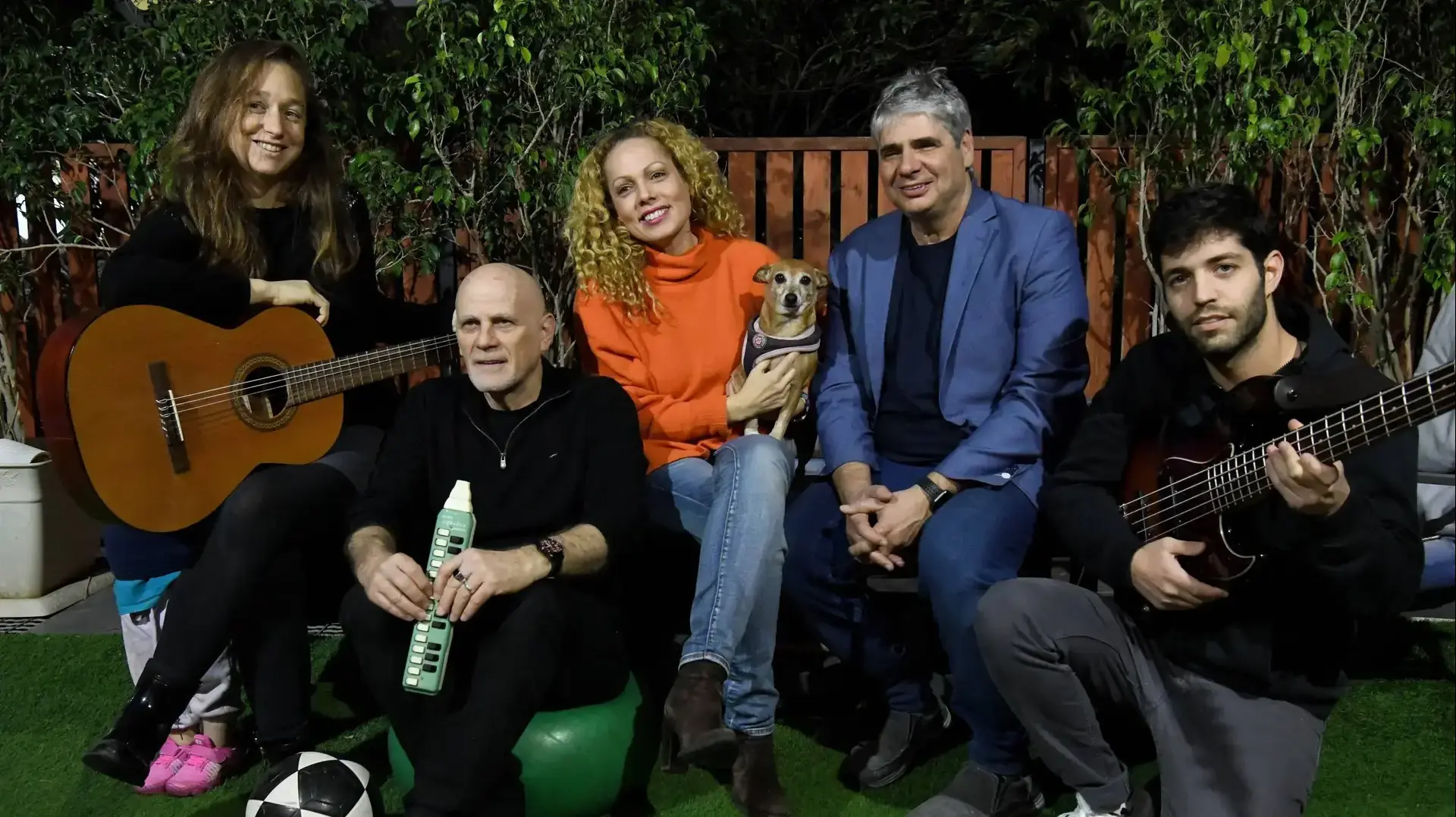 אורלי וילנאי, גיא מרוז והלהקה שמלווה אותם במופע "אורלי וגיא והלהקה" אורלי וילנאי, גיא מרוז והלהקה שמלווה אותם במופע "אורלי וגיא והלהקה"