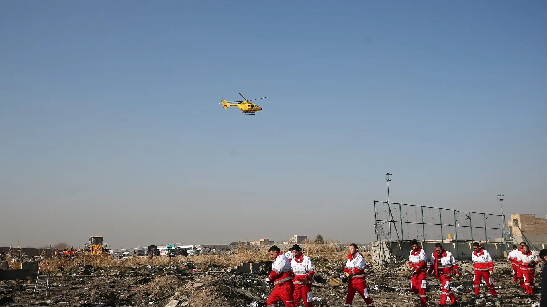 האתר בו התרסק מטוס אוקראינה אינטרנשיונל לאחר ההמראה משדה התעופה בטהראן, איראן, 8 בינואר 2020 האתר בו התרסק מטוס אוקראינה אינטרנשיונל לאחר ההמראה משדה התעופה בטהראן, איראן, 8 בינואר 2020