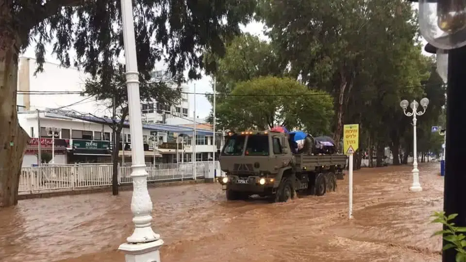 פעילות כוחות צה"ל במסגרת סיוע בחילוץ אזרחים באזורי ההצפות בצפון 8 בינואר 2019 פעילות כוחות צה"ל במסגרת סיוע בחילוץ אזרחים באזורי ההצפות בצפון 8 בינואר 2019