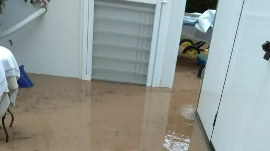 הצפות בבית משפחת דרוויש וייס מושב גבעתי, 9 בינואר 2020 הצפות בבית משפחת דרוויש וייס מושב גבעתי, 9 בינואר 2020