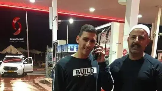 לפי הדיווחים בגולן, תיעוד של אמל אבו סלאח לאחר ששוחרר מבית הסוהר "רימון". 10 בינואר 2020. לפי הדיווחים בגולן, תיעוד של אמל אבו סלאח לאחר ששוחרר מבית הסוהר "רימון". 10 בינואר 2020.