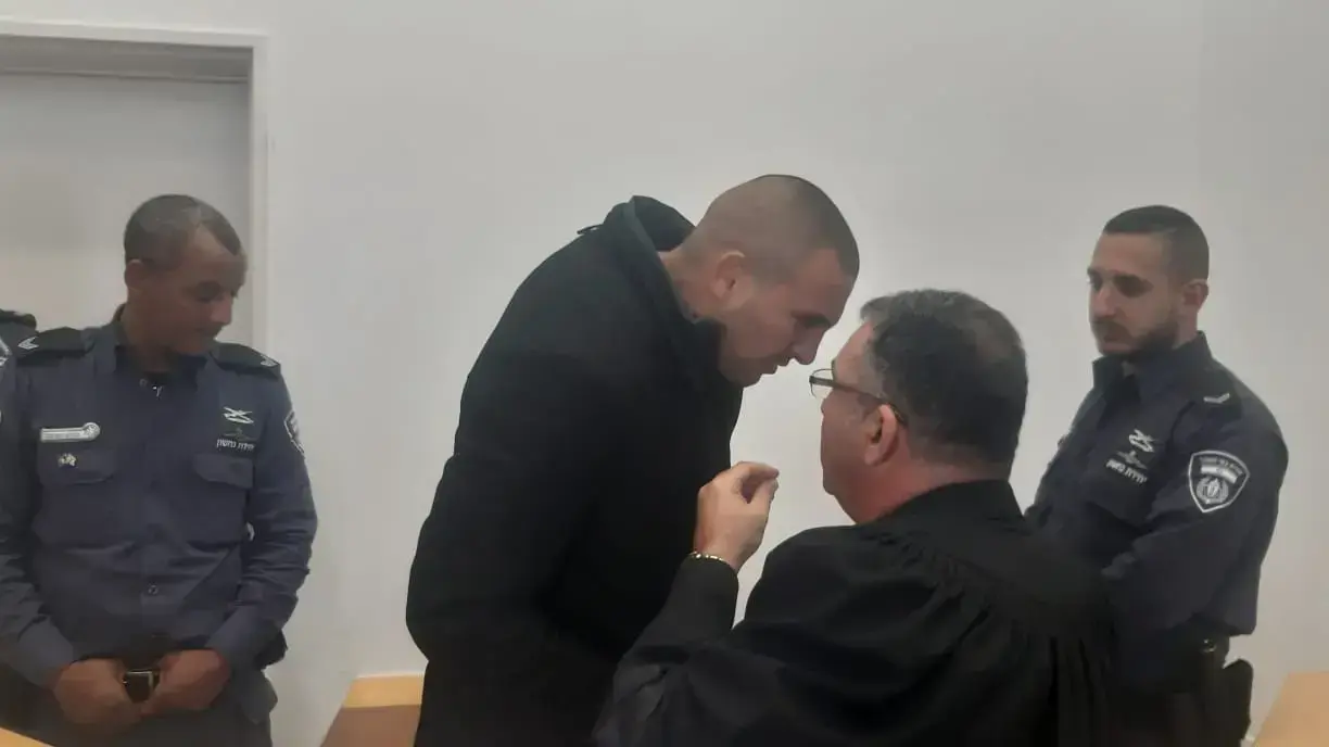 בית המשפט המחוזי בבאר שבע החליט לעצור את ראש ארגון הפשע בני שלמה, שנעצר בחשד למעורבות בניסיון חיסול באשקלון.ינואר 2020 בית המשפט המחוזי בבאר שבע החליט לעצור את ראש ארגון הפשע בני שלמה, שנעצר בחשד למעורבות בניסיון חיסול באשקלון.ינואר 2020