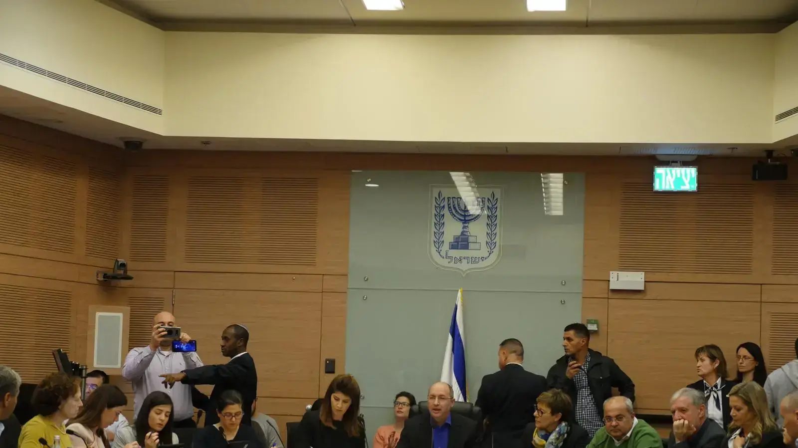 כינוס הוועדה המסדרת בראשות ח"כ אבי ניסנקורן 13 בינואר 2019 
