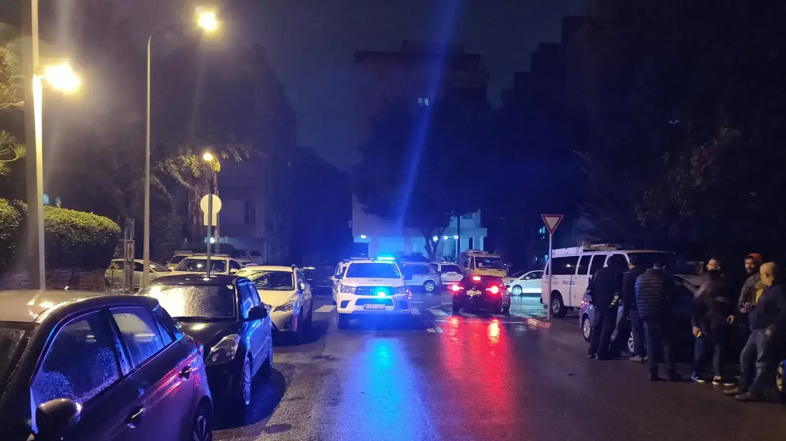 זירת רצח והתאבדות בפ"ת, 17 בינואר 2020 זירת רצח והתאבדות בפ"ת, 17 בינואר 2020