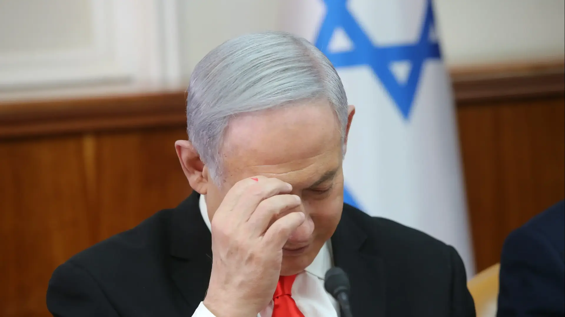 ראש הממשלה בנימין נתניהו בישיבת ממשלה, 19 בינואר 2020 ראש הממשלה בנימין נתניהו בישיבת ממשלה, 19 בינואר 2020