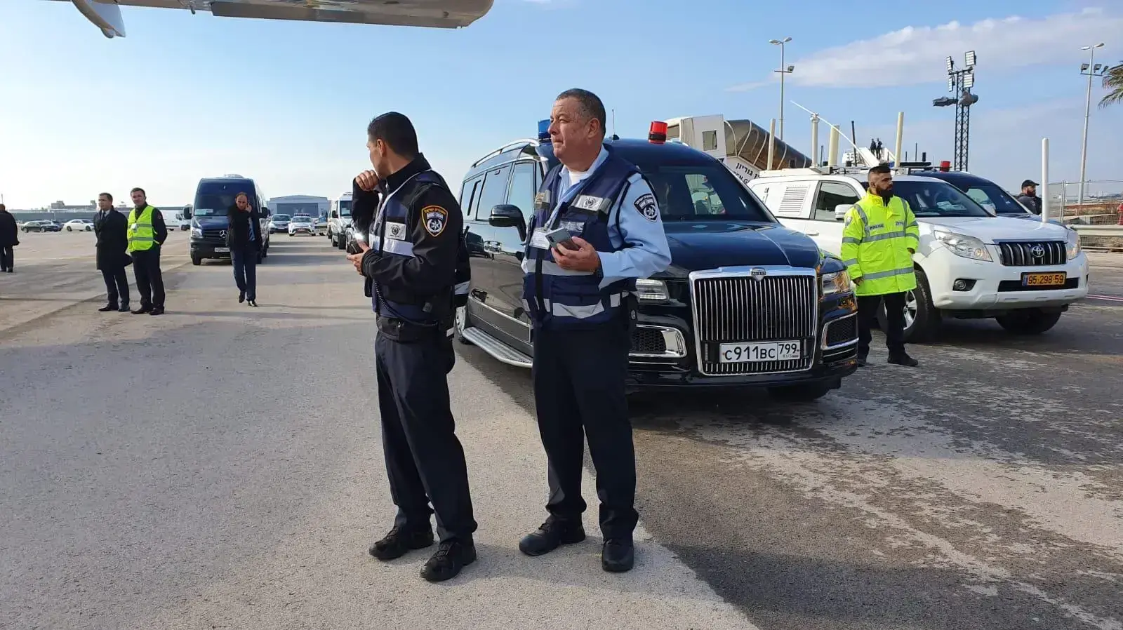 פעילות המשטרה הבוקר מהקרקע ומהאוויר לקראת פורום השואה הבינלאומי ביד ושם 23 בינואר 2020 פעילות המשטרה הבוקר מהקרקע ומהאוויר לקראת פורום השואה הבינלאומי ביד ושם 23 בינואר 2020