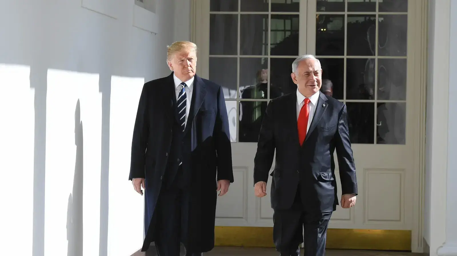 ראש הממשלה נתניהו מתקבל ע"י הנשיא טראמפ בבית הלבן 27 ביולי 2020 ראש הממשלה נתניהו מתקבל ע"י הנשיא טראמפ בבית הלבן 27 ביולי 2020
