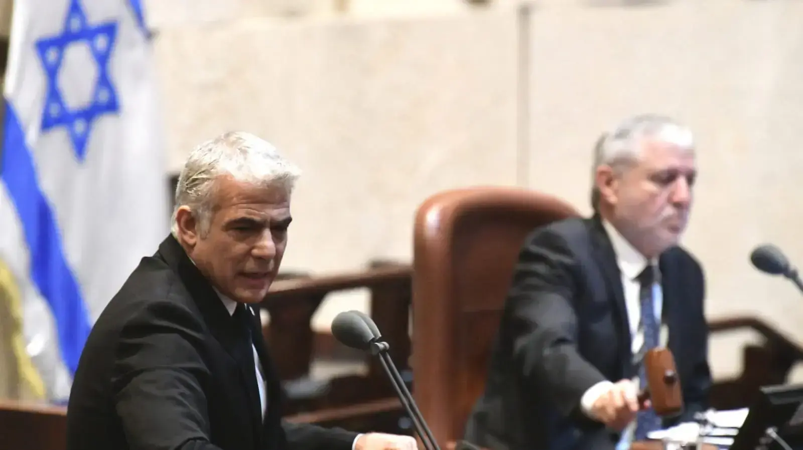 מאיר כהן ויאיר לפיד מליאת הכנסת, 28 בינואר 2020 מאיר כהן ויאיר לפיד מליאת הכנסת, 28 בינואר 2020
