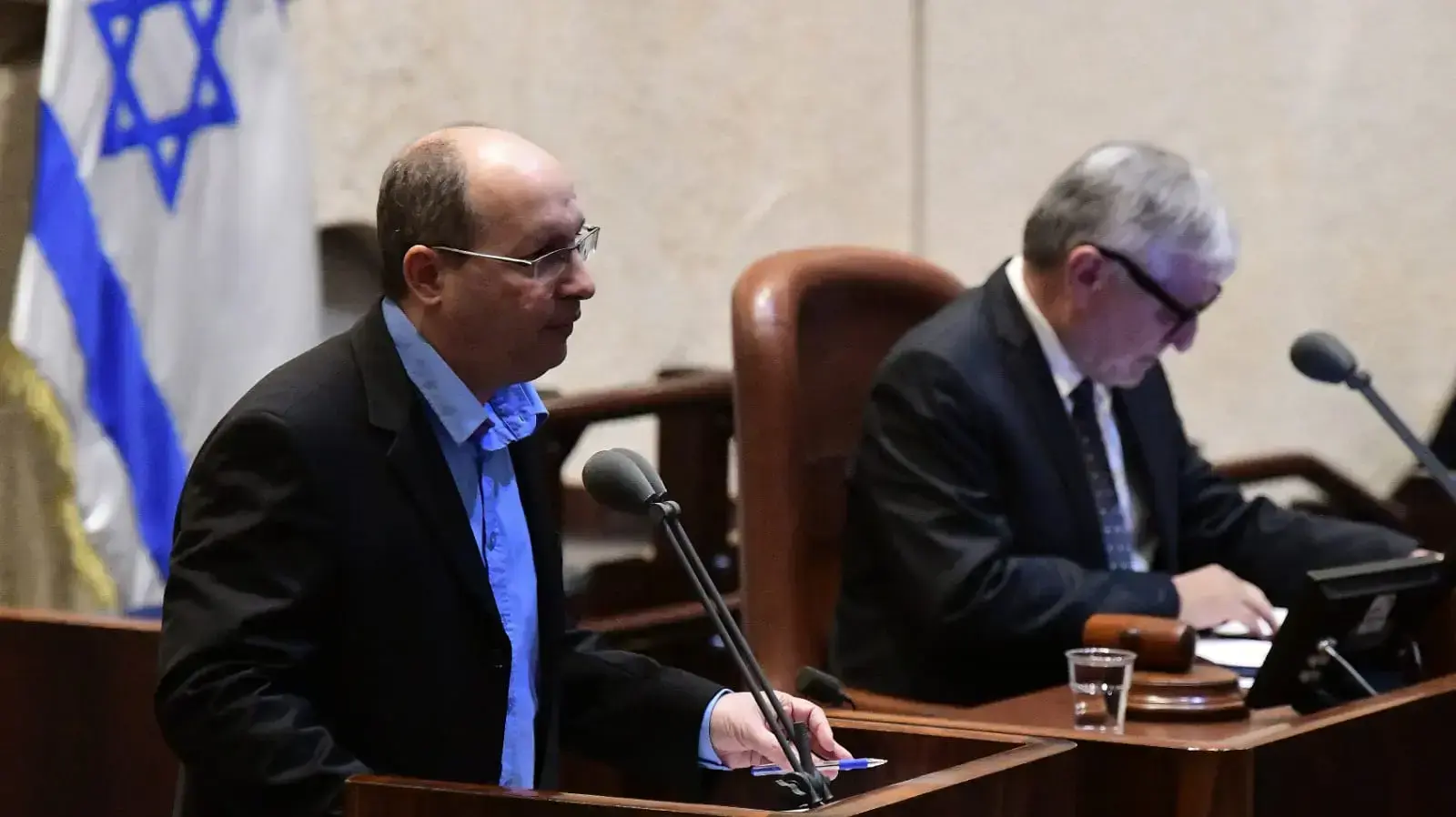 מאיר כהן ואבי ניסנקורן מליאת הכנסת, 28 בינואר 2020 מאיר כהן ואבי ניסנקורן מליאת הכנסת, 28 בינואר 2020