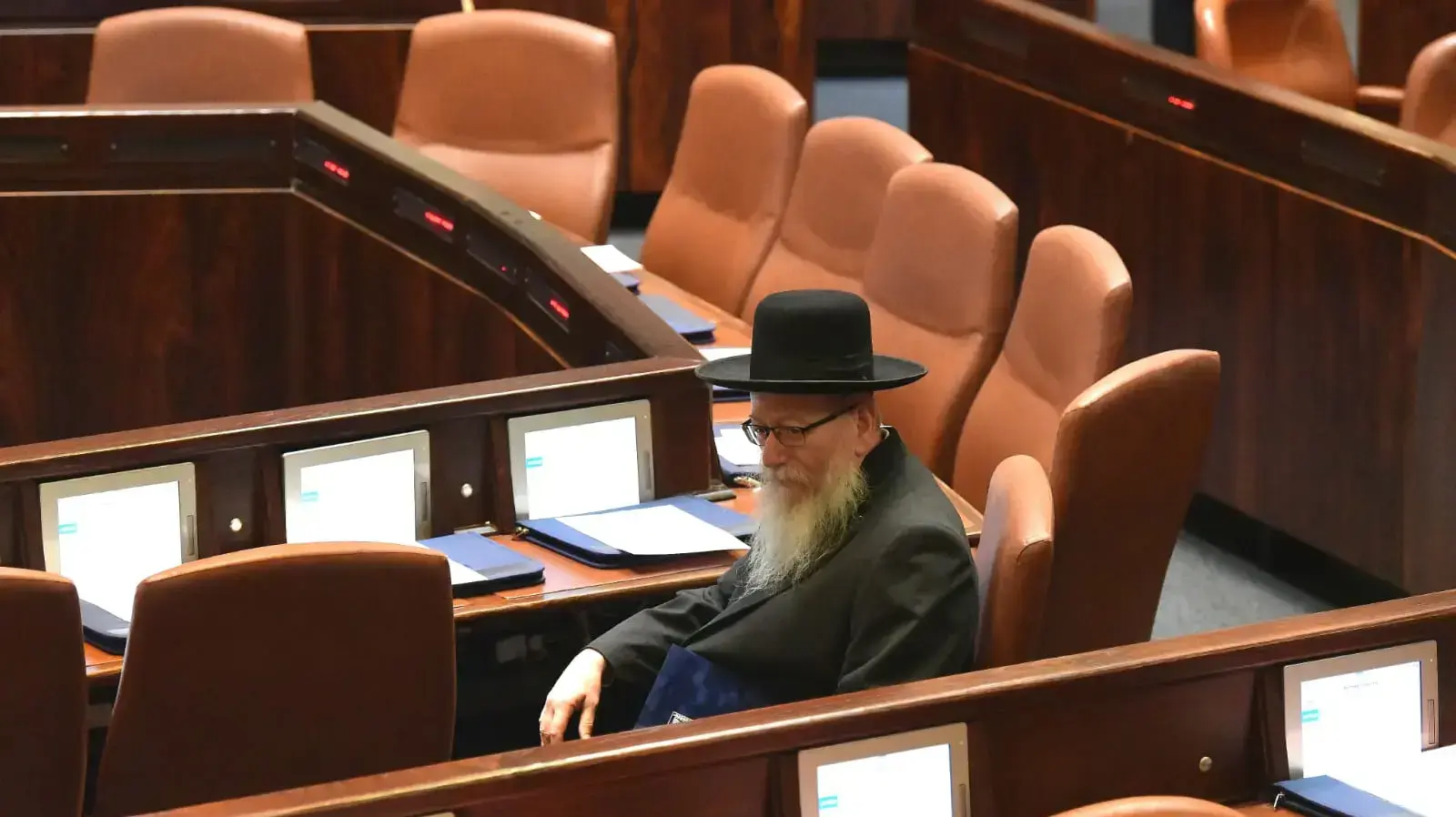 השר יעקב ליצמן בשולחן הממשלה מליאת הכנסת, 28 בינואר 2020 השר יעקב ליצמן בשולחן הממשלה מליאת הכנסת, 28 בינואר 2020